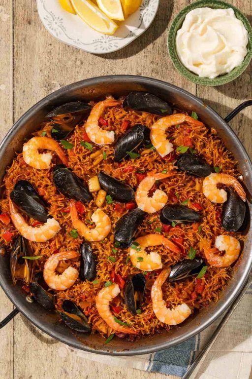 Seafood Fideo Paella