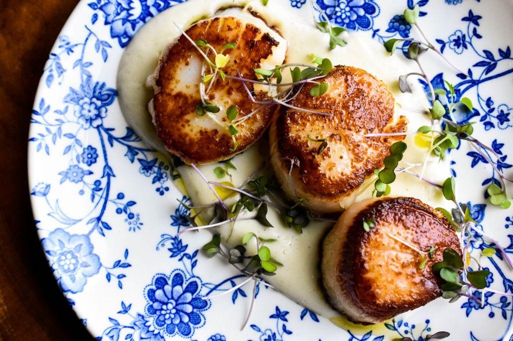 Seared Scallops with Cauliflower Puree and Microgreens