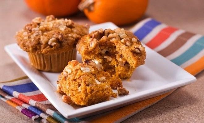Seminole Pumpkin Muffins with Walnuts