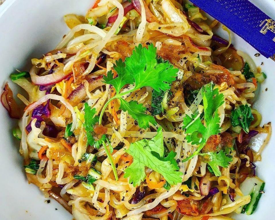 Sesame Ginger Miracle Noodle Bowl