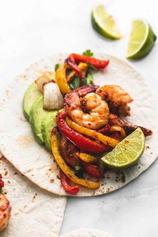 Shrimp Chilis Fajitas with Lime