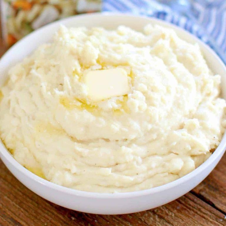 Simple Crock Pot Mashed Potatoes
