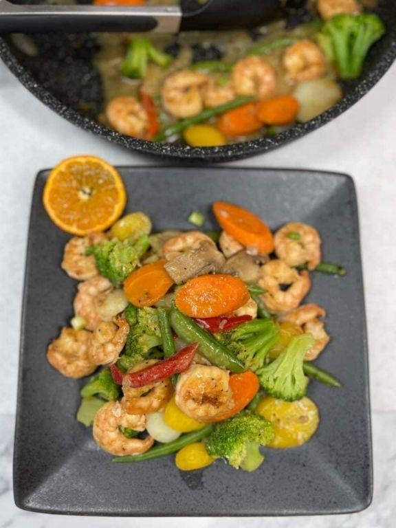 Skinny Girl Weight Watchers Shrimp and Veggie Stir-Fry
