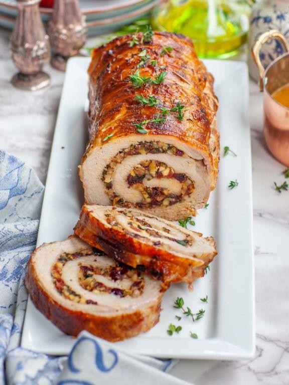 Slow Cooker Apple-Stuffed Pork Loin