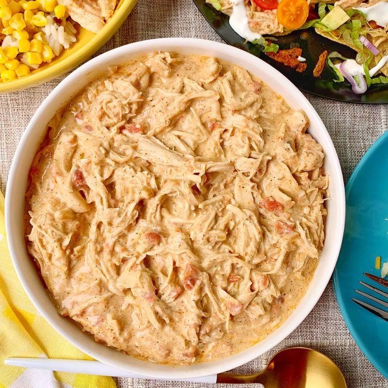 Slow Cooker Cream Cheese Chicken Tacos