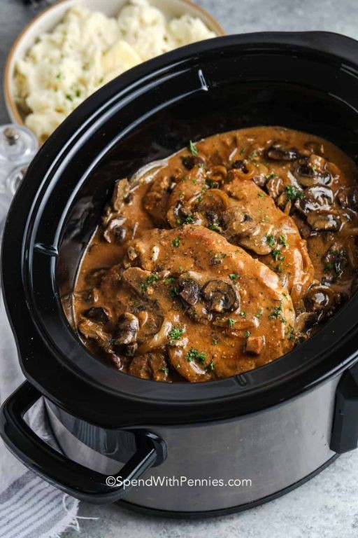 20 Delicious Pork Steaks Crock Pot Recipes for Busy Weeknights