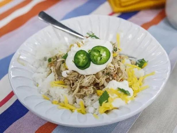 Slow cooker chicken taco bowls