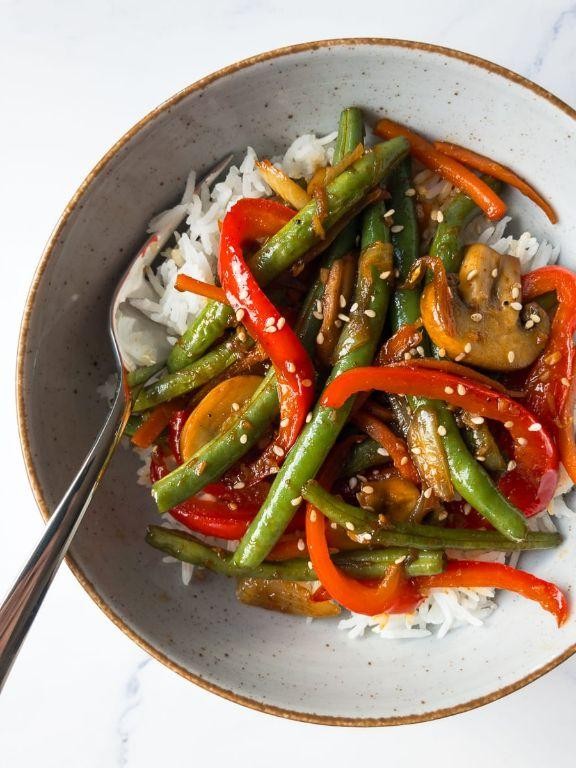 Smelt Stir-Fry with Ginger and Soy Glaze