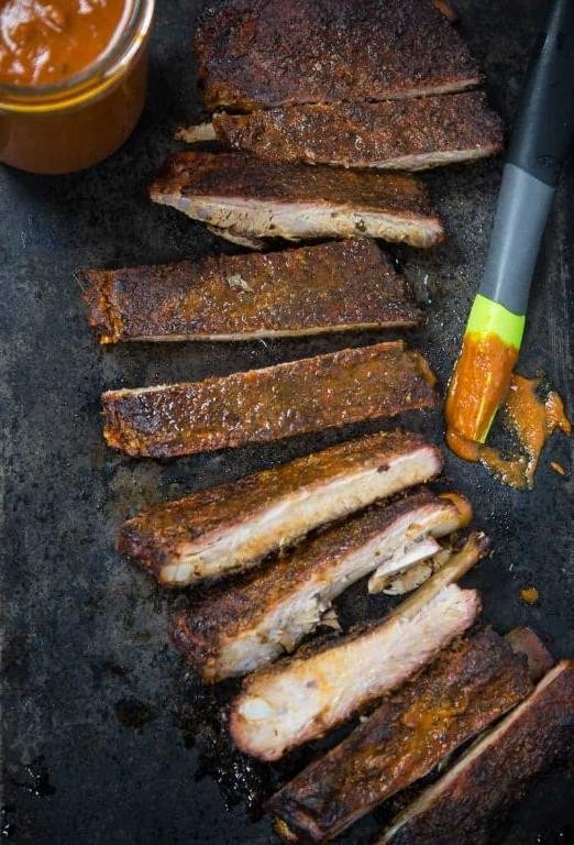 Smoked Pork Ribs with Sugar-Free Rub