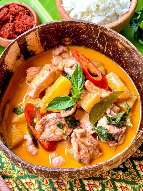 Snakehead Fish and Pineapple Red Curry