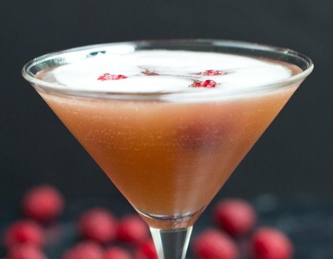 Sparkling French Martini with Champagne