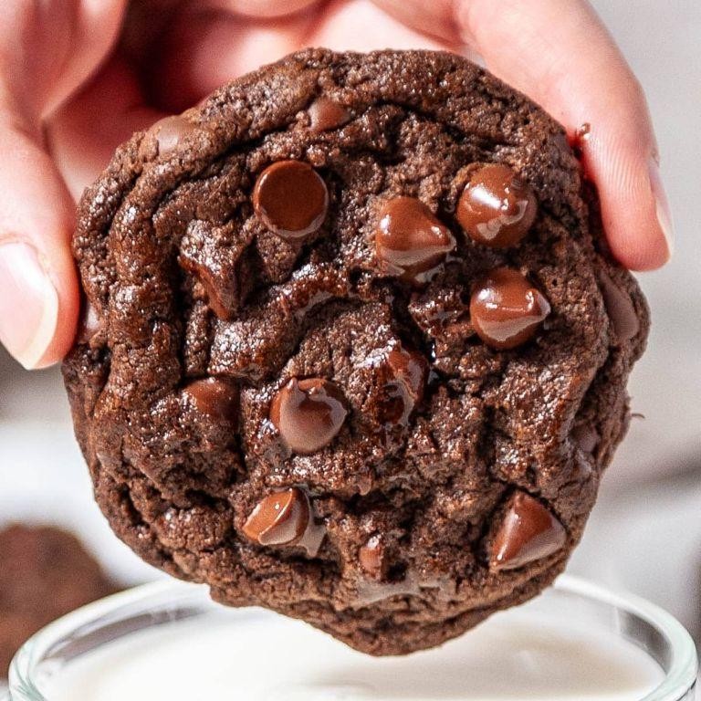 Speedy Double Chocolate Cookies