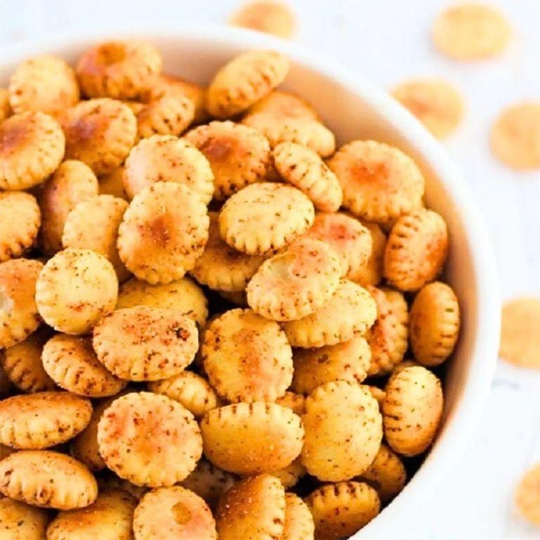 Spicy Cajun Oyster Crackers