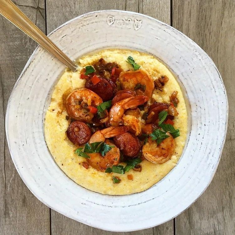 Spicy Cajun Sausage and Grits Skillet