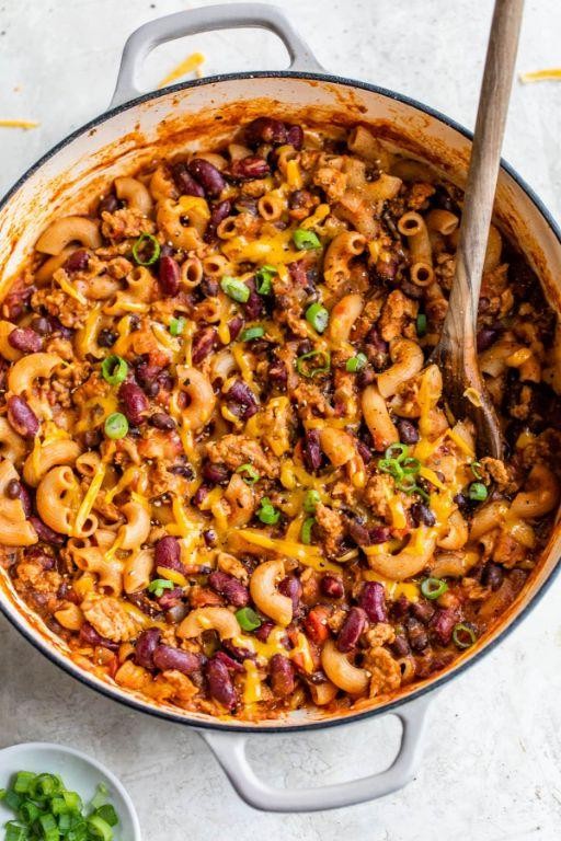 Spicy Chili Beer Mac and Cheese