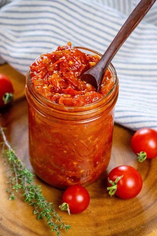 Spicy Garlic Cherry Tomato Jam