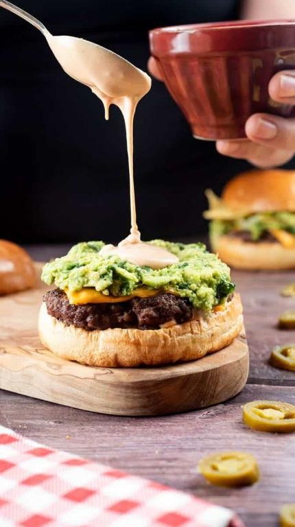 Spicy Jalapeño Hamburger Dip