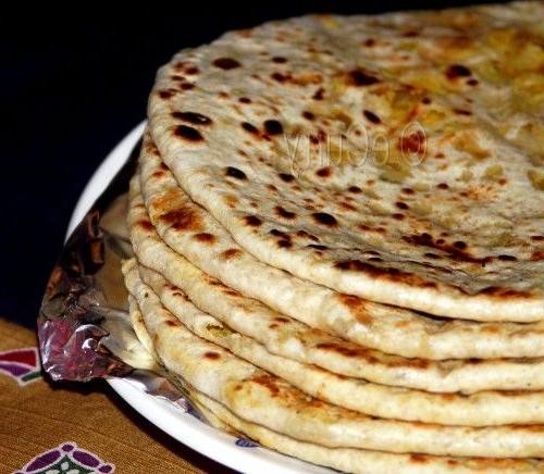 Spicy Lentil Stuffed Roti