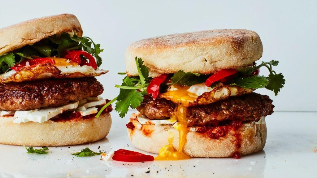 Spicy Sausage and Egg Breakfast Burgers