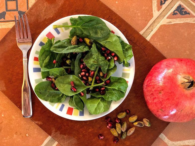Spinach and Pomegranate Salad with Pistachios