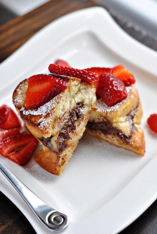Strawberry Nutella Stuffed French Toast