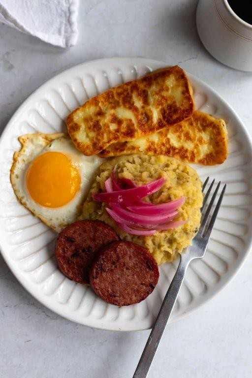 Sweet Plantain Mangú with Cinnamon