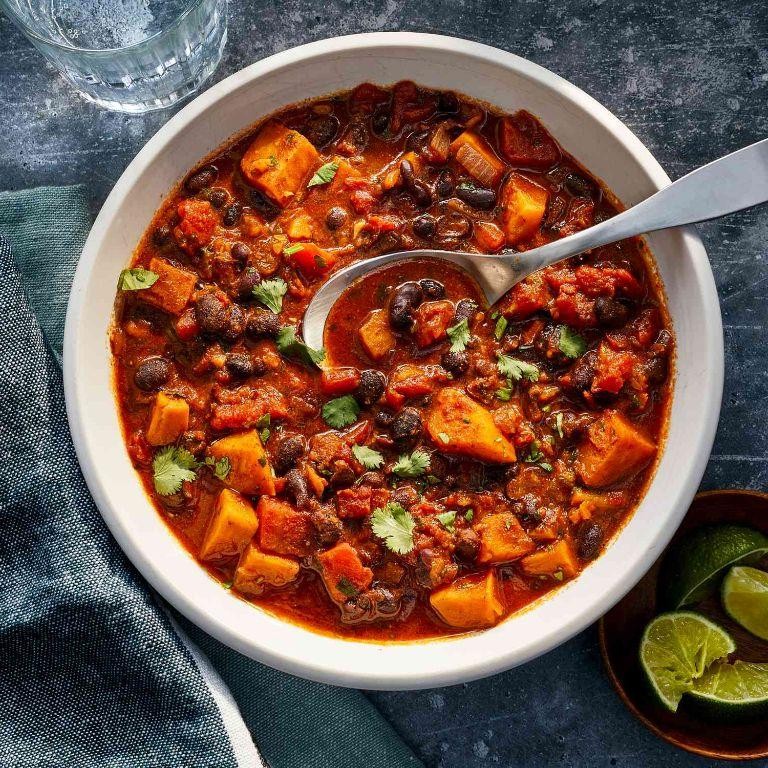 Sweet Potato and Black Bean Chili Soup