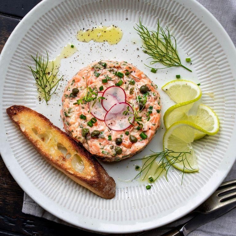 Tartare de Saumon (French Salmon Tartare)