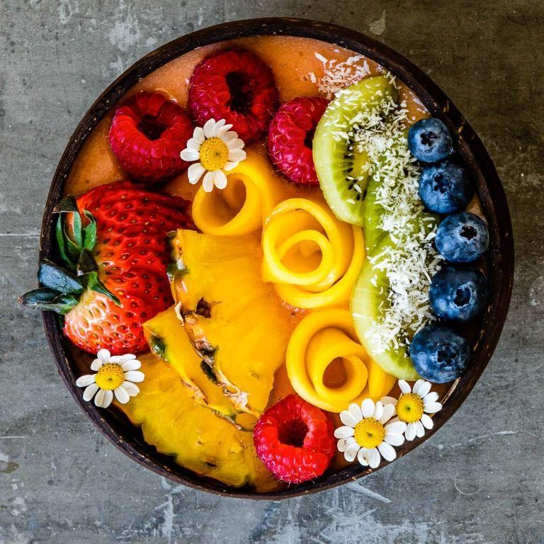 Teff Smoothie Bowl with Tropical Fruits