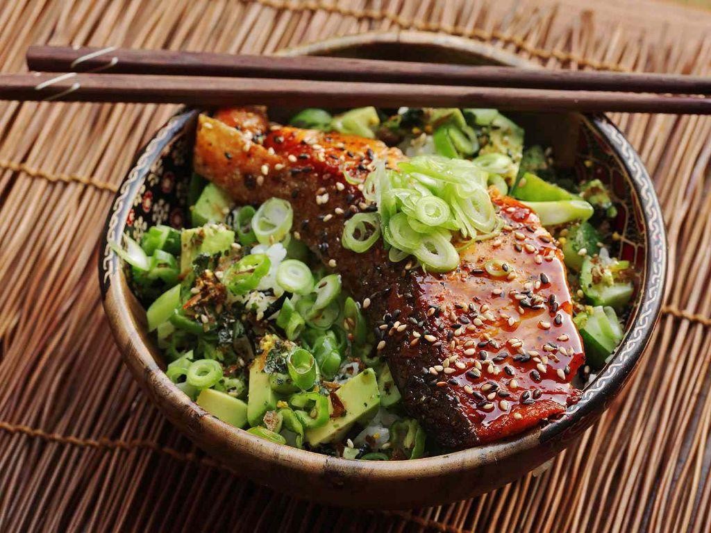 Teriyaki Salmon and Avocado Salad