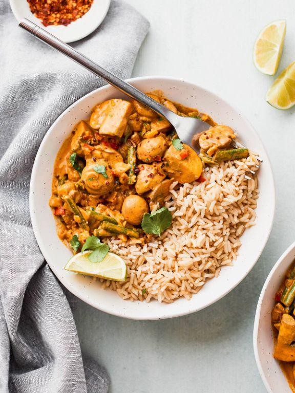 Tindora and Mushroom Curry with Coconut Cream