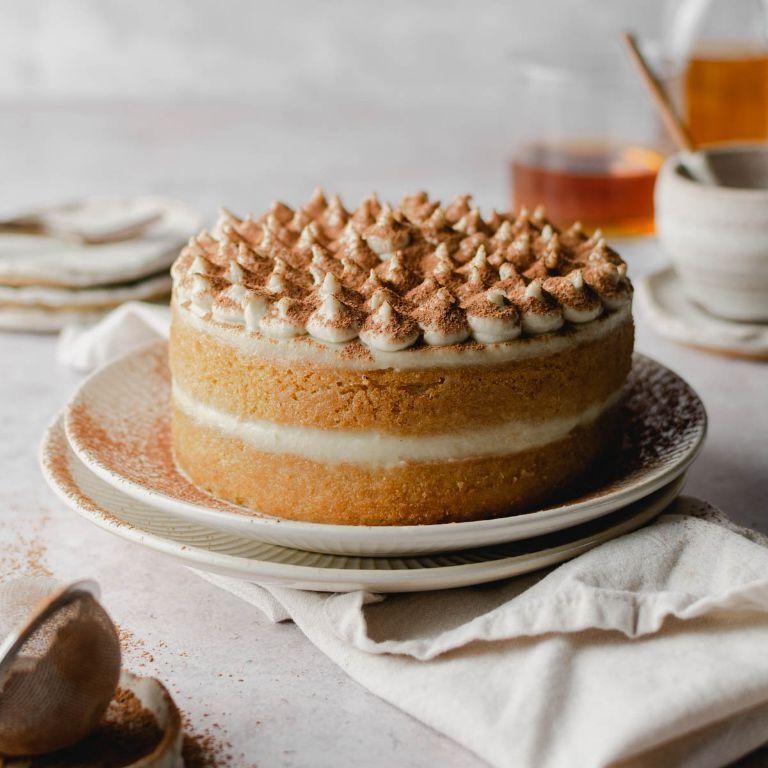 20 Delicious Vegetarian Birthday Cake Recipes for Everyone