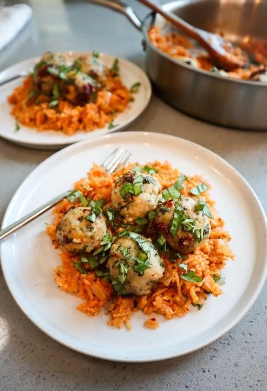 Tomato Basil Chicken Meatballs