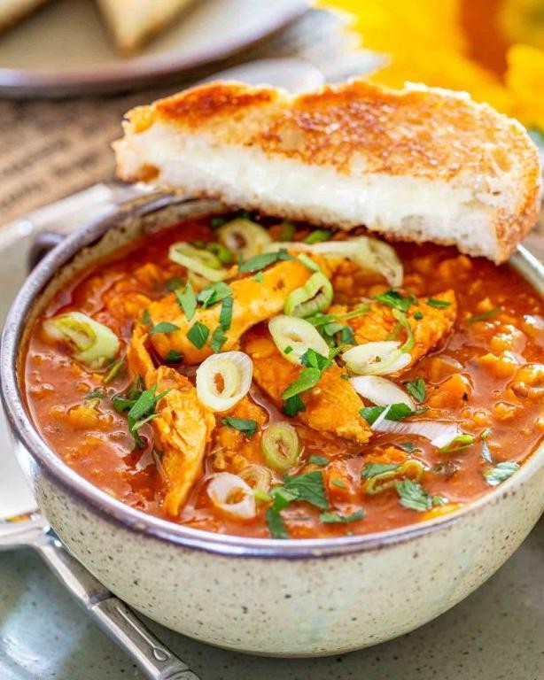 Tomato Lentil Soup with Shredded Chicken