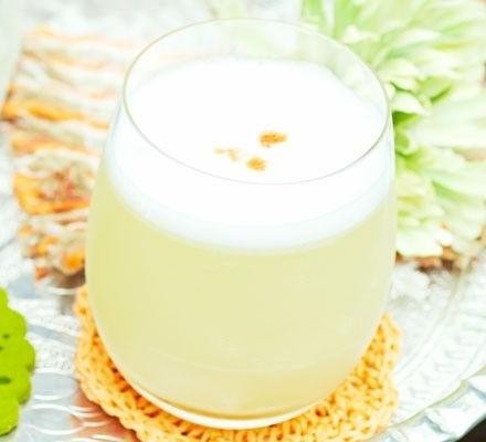Tropical Mango Pisco Sour