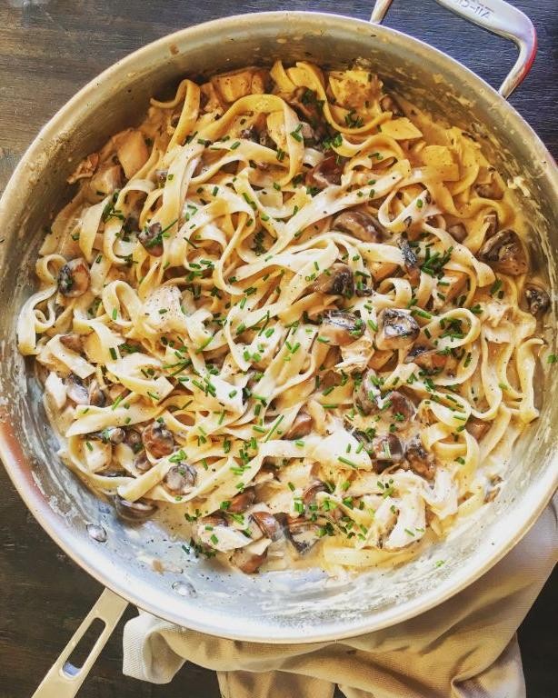 Truffle Oil Chicken Mushroom Pasta