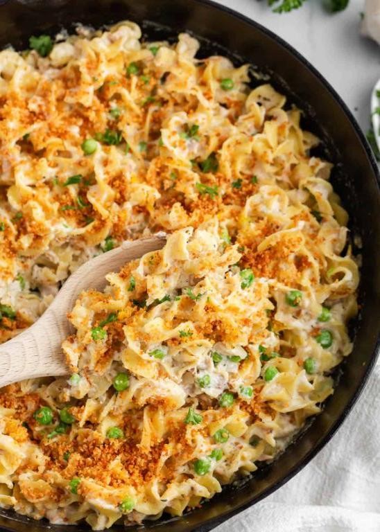 Tuna Casserole with Egg Noodles