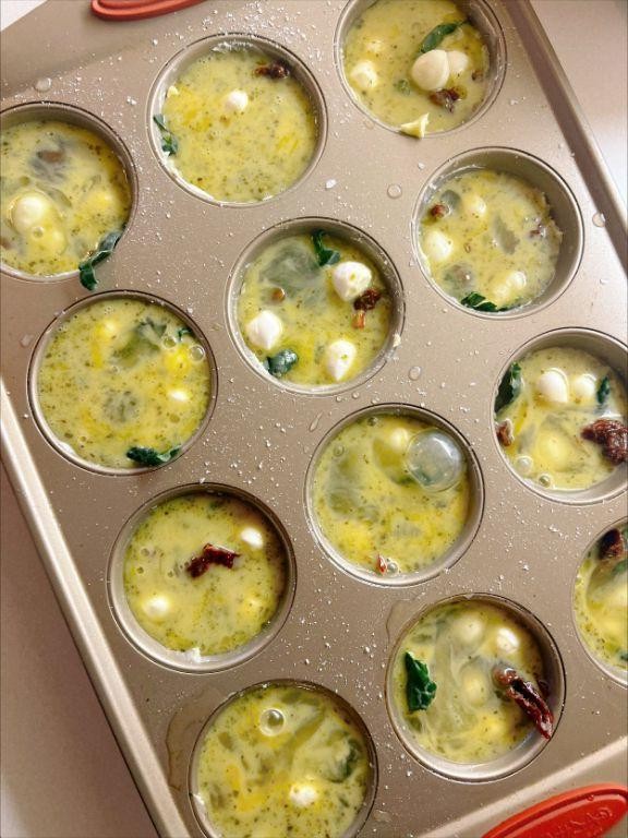 Tupperware-style egg muffins