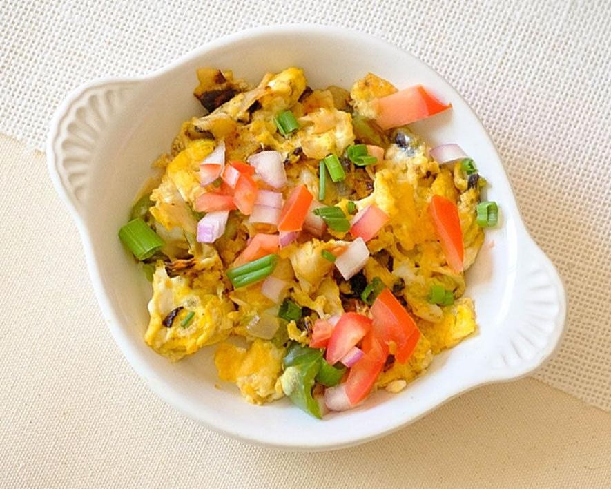 Turkey sausage and veggie scramble