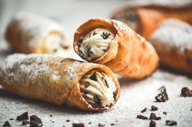 Vanilla Bean Cannoli Filling