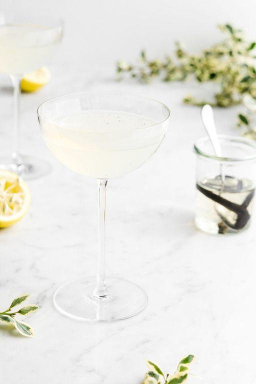 Vanilla Bean Vodka Gimlet