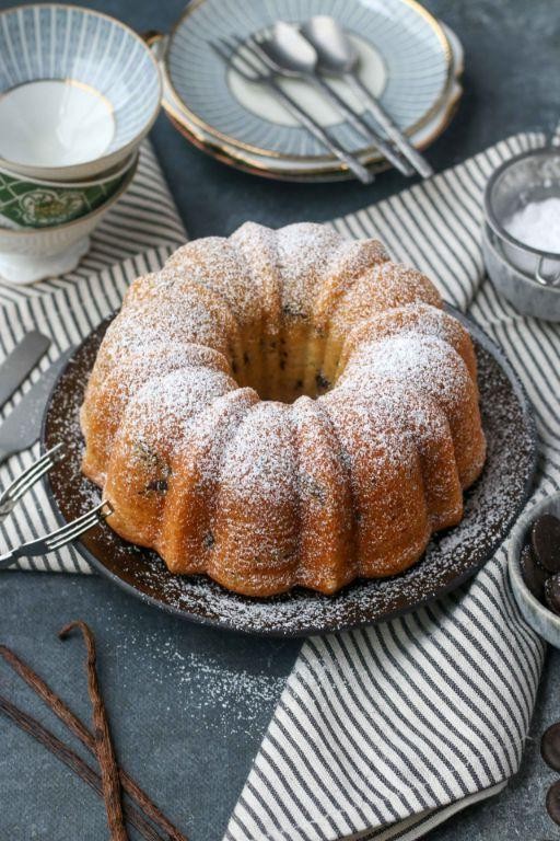 Vanilla Bean Yogurt Cake