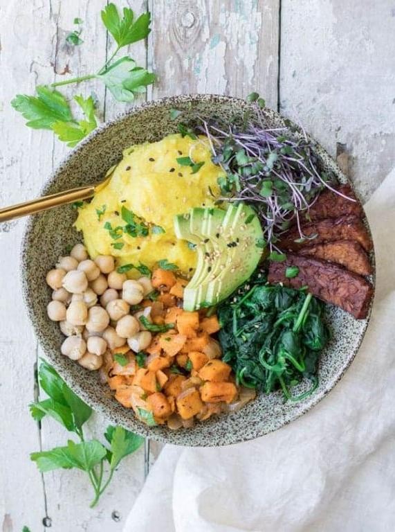 Vegan Breakfast Casserole with Tempeh Bacon