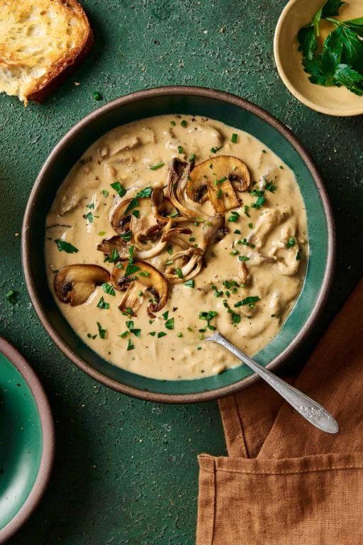 Vegan Creamy Mushroom Soup