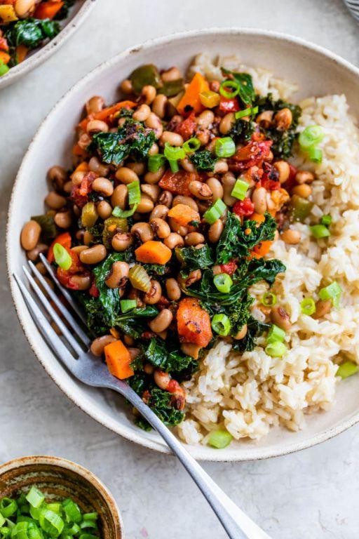 Vegan Hoppin John with Mushrooms and Kale
