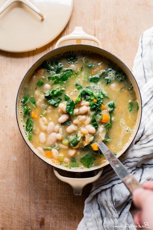 Vegan White Bean and Kale Soup
