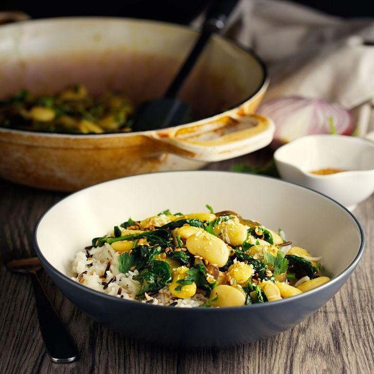 Vegan White Bean and Spinach Curry