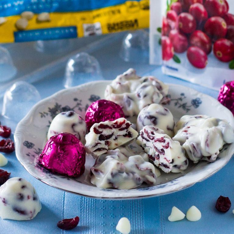 White Chocolate Cranberry Clusters