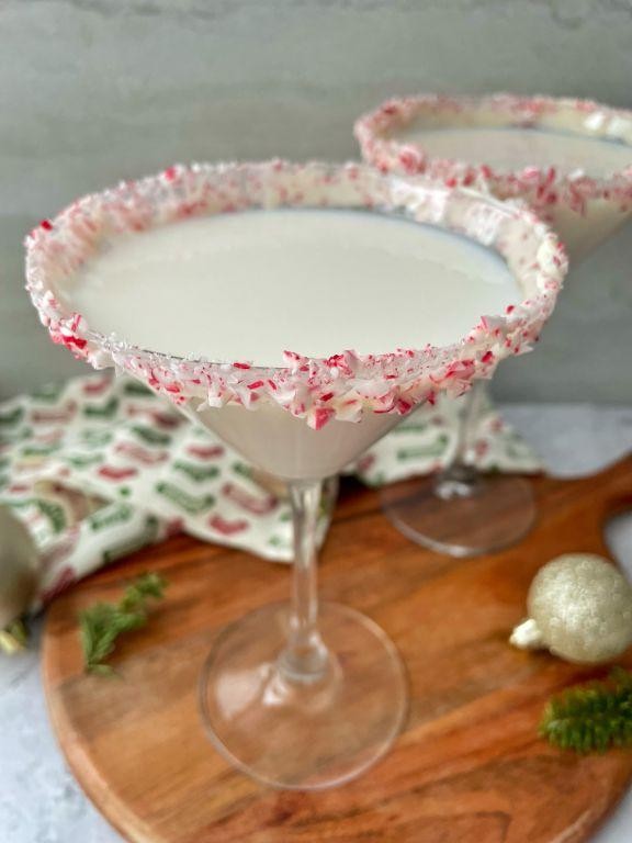 White Chocolate Peppermint Cocktail