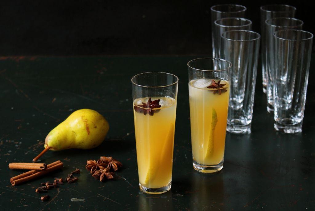Winter Jack Spiced Pear Sangria